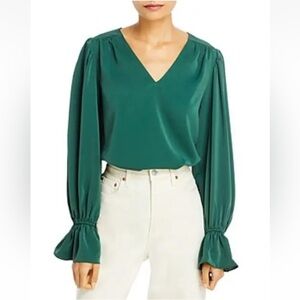 NWT Aqua Emerald Green Womens Gathered Puff Sleeve Pullover Top sz Small
